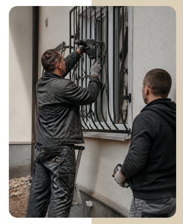 Установка наружных решеток в Стрежевом от 4996 р. | ДвериЛегко-Стж
